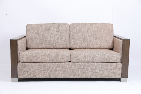 comprar Resto estofado moderno feito sob encomenda de Sofa With Wood Frame Arm e pés de aço inoxidável Fabricação em linha