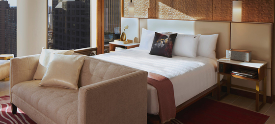 Bom preço Os grupos personalizados da mobília do quarto do hotel incluem mobília fixa on-line