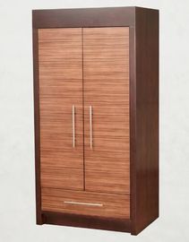 comprar Armário de madeira do armazenamento do vestuário de duas portas com as gavetas para o quarto do hotel Fabricação em linha