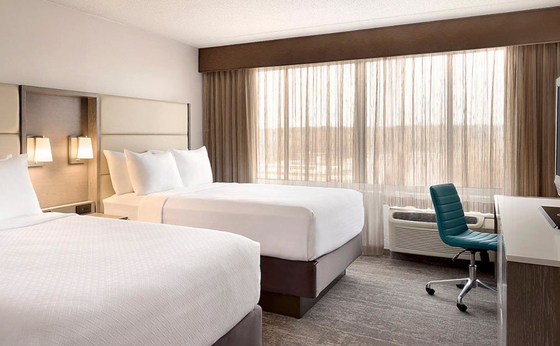 comprar O padrão contínuo da madeira de carvalho da mobília de 5 estrelas de luxe da sala de hotel personaliza Fabricação em linha