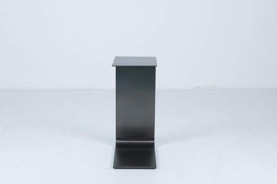 Bom preço Minimalista Luz Luxo Deluxe Quarto Negro Forma C Mesa final on-line