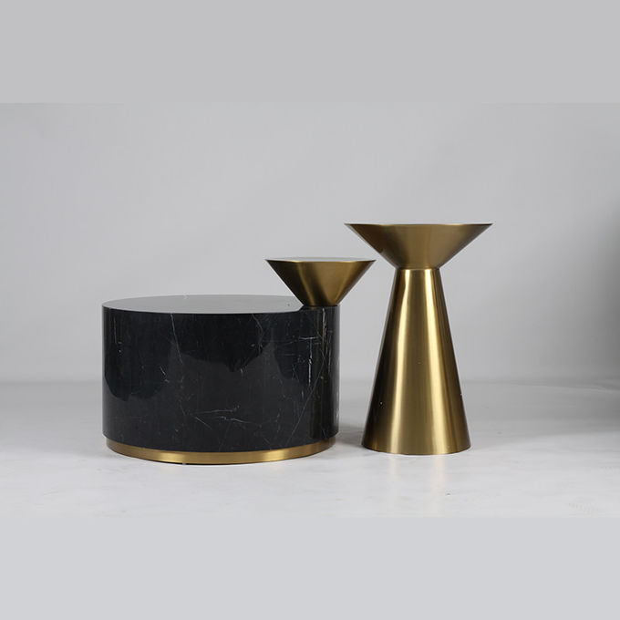 A mesa de centro redonda de aço inoxidável dourada luxuosa desdobrou-se 1